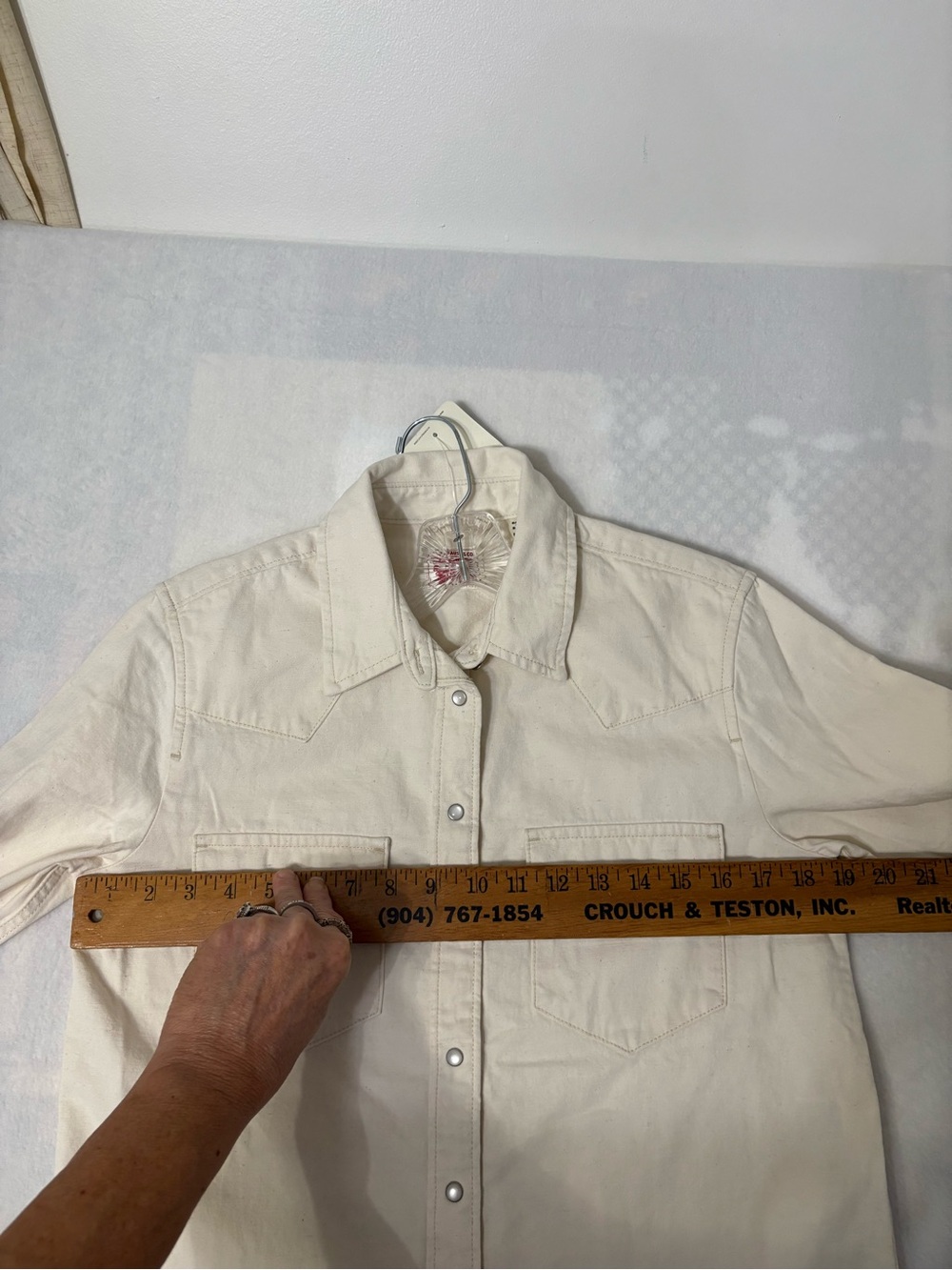 Levi's Ecru Denim  Button-Up Western Shirt NWT SIZE SMALL - Picture 14 of 14